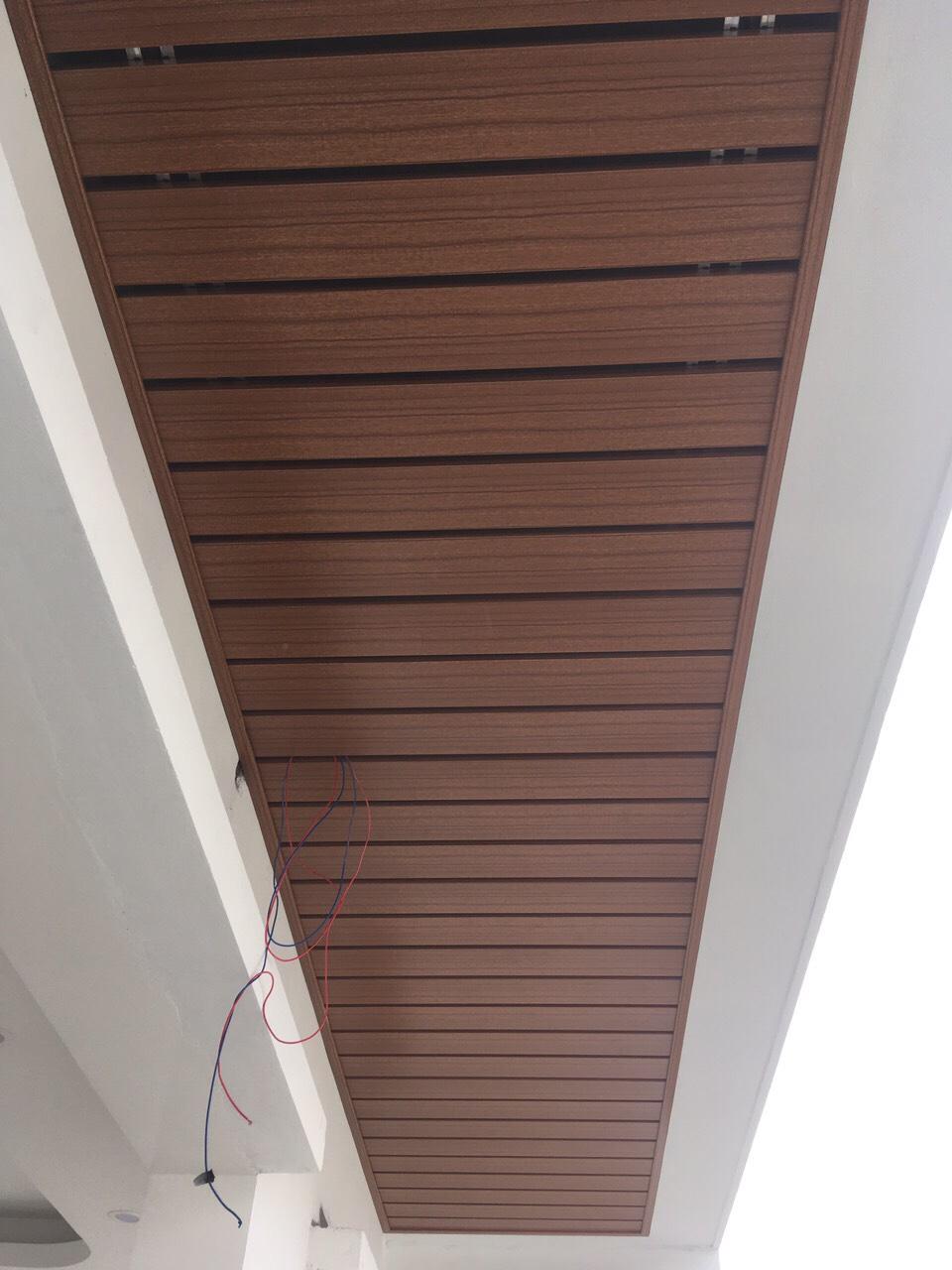 Trần nhôm mái hiên tại Hải Phòng